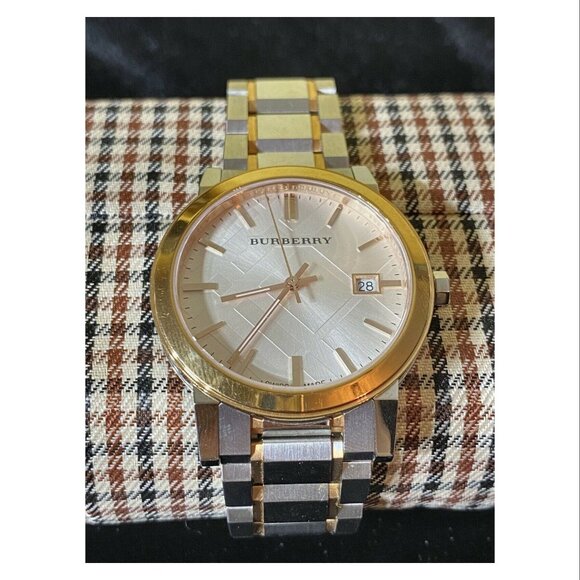 Burberry Silver Dial Two-Tone Stainless Steel Unisex Watch BU9006 - Picture 1 of 5